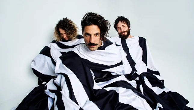 Sexy Zebras - Banco Mediolanum Guitar BCN 2026