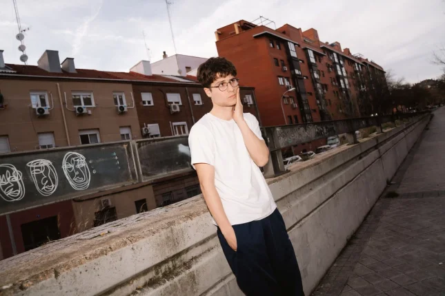 Teo Lucadamo - B·Series26